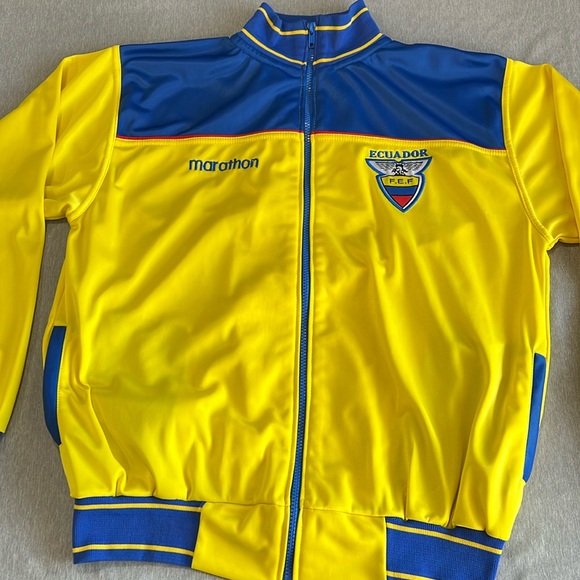 MARATHON , ECUADOR soccer ⚽️ track jacket - Picture 1 of 6